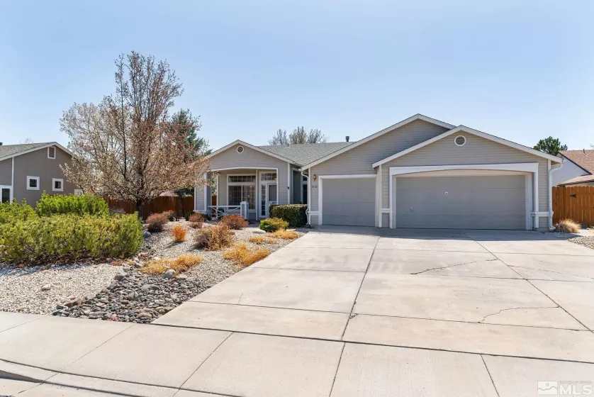 3131 Manzana, Sparks, Nevada 89436, 3 Bedrooms Bedrooms, ,2 BathroomsBathrooms,Residential,Residential,Manzana,250004530