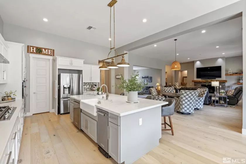 3060 Bristol, Reno, Nevada 89521, 3 Bedrooms Bedrooms, ,3 BathroomsBathrooms,Residential,Residential,Bristol,250004551