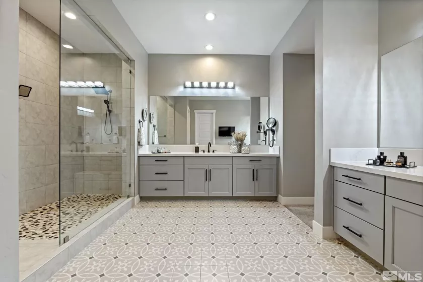 3060 Bristol, Reno, Nevada 89521, 3 Bedrooms Bedrooms, ,3 BathroomsBathrooms,Residential,Residential,Bristol,250004551