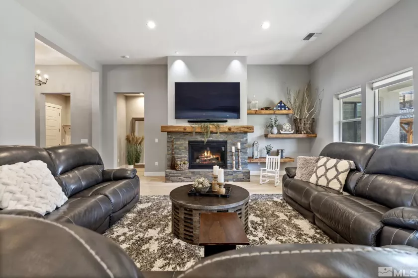 3060 Bristol, Reno, Nevada 89521, 3 Bedrooms Bedrooms, ,3 BathroomsBathrooms,Residential,Residential,Bristol,250004551