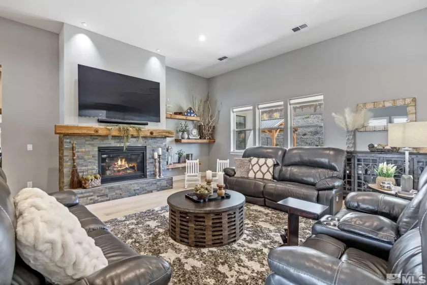 3060 Bristol, Reno, Nevada 89521, 3 Bedrooms Bedrooms, ,3 BathroomsBathrooms,Residential,Residential,Bristol,250004551