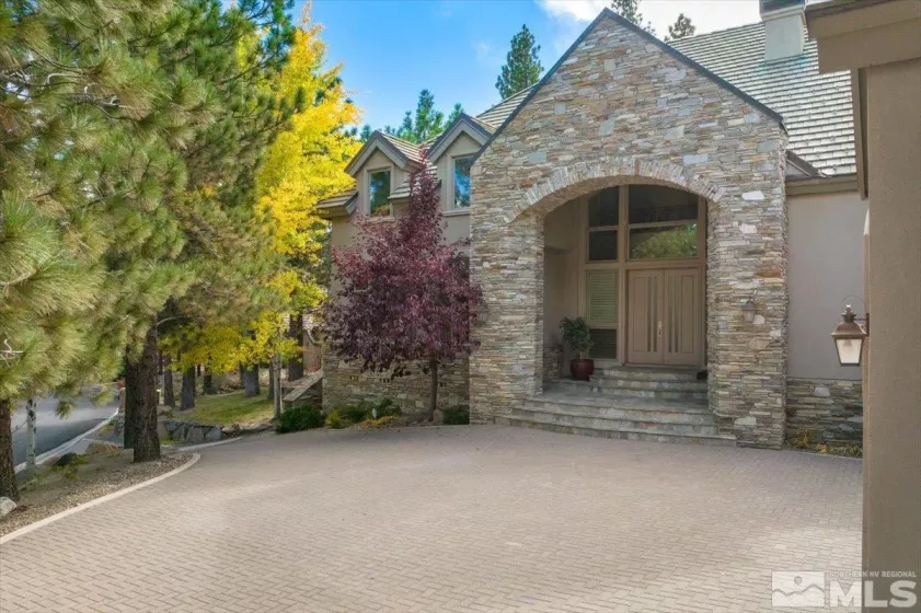 5680 Lausanne, Reno, Nevada 89511, 4 Bedrooms Bedrooms, ,5 BathroomsBathrooms,Residential,Residential,Lausanne,250004531