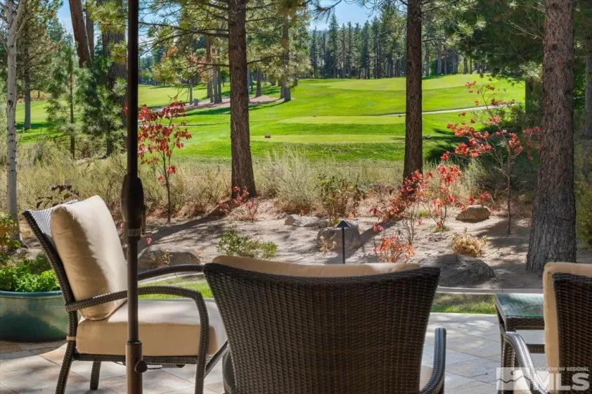5680 Lausanne, Reno, Nevada 89511, 4 Bedrooms Bedrooms, ,5 BathroomsBathrooms,Residential,Residential,Lausanne,250004531