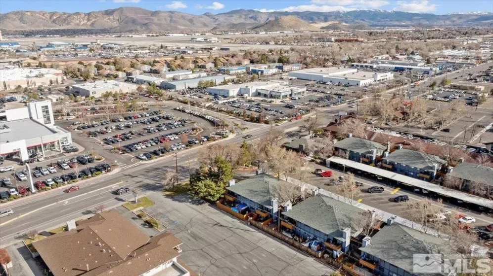 2165 Kietzke, Reno, Nevada 89502, 2 Bedrooms Bedrooms, ,1 BathroomBathrooms,Residential,Residential,Kietzke,250004493