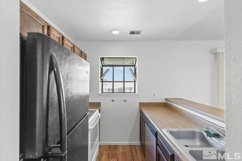 2165 Kietzke, Reno, Nevada 89502, 2 Bedrooms Bedrooms, ,1 BathroomBathrooms,Residential,Residential,Kietzke,250004493