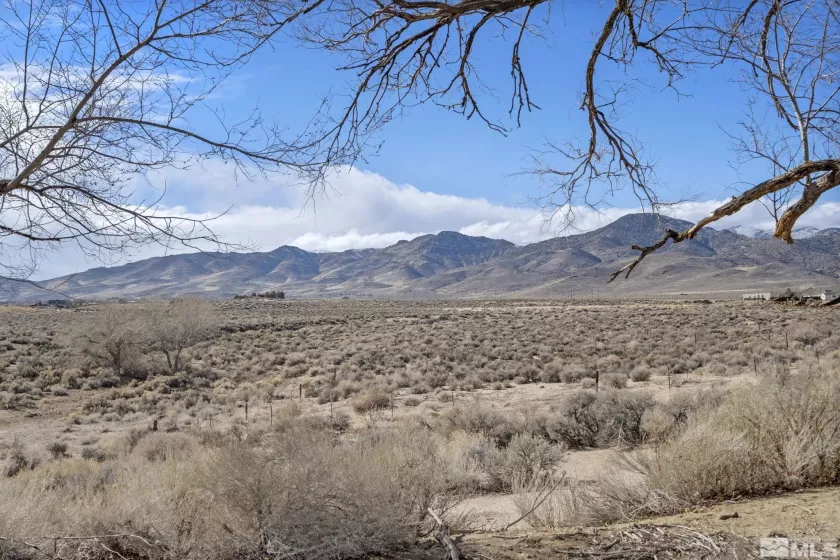 19 Sandefer, Dayton, Nevada 89403, 2 Bedrooms Bedrooms, ,2 BathroomsBathrooms,Residential,Residential,Sandefer,250002301