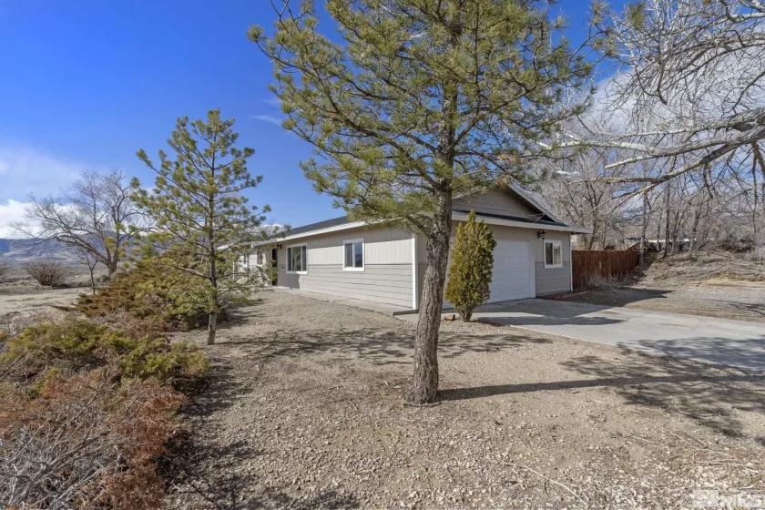 19 Sandefer, Dayton, Nevada 89403, 2 Bedrooms Bedrooms, ,2 BathroomsBathrooms,Residential,Residential,Sandefer,250002301