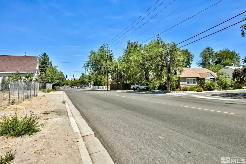 1587 Plumas, Reno, Nevada 89509, ,Land,Residential,Plumas,240009279