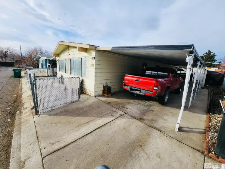 425 Randon, Fernley, Nevada 89408, 3 Bedrooms Bedrooms, ,2 BathroomsBathrooms,Residential,Residential,Randon,240000746