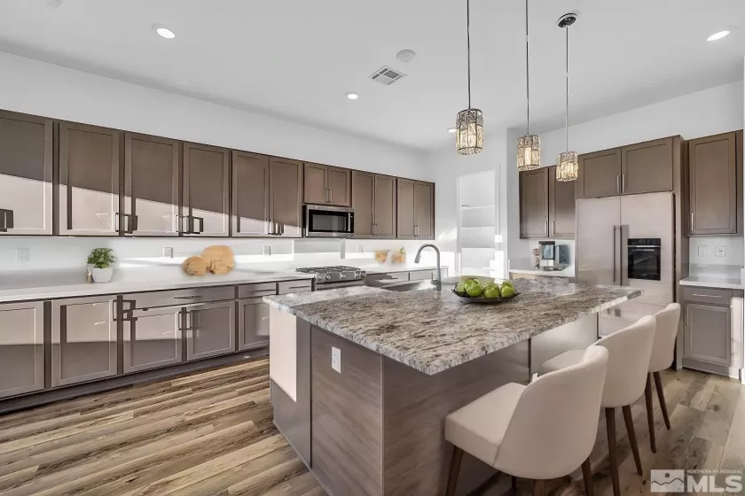 11651 Sugarloaf Peak, Sparks, Nevada 89441, 4 Bedrooms Bedrooms, ,3 BathroomsBathrooms,Residential,Residential,Sugarloaf Peak,250002934