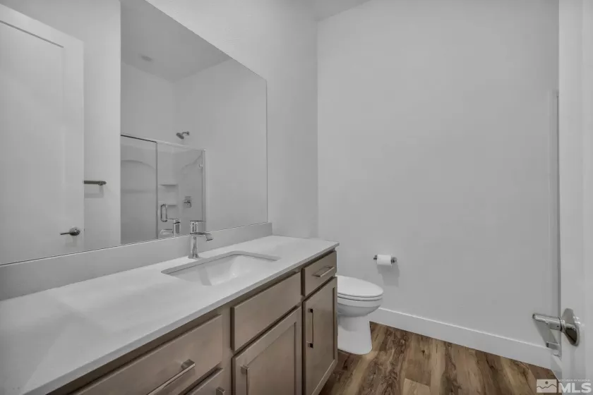 11651 Sugarloaf Peak, Sparks, Nevada 89441, 4 Bedrooms Bedrooms, ,3 BathroomsBathrooms,Residential,Residential,Sugarloaf Peak,250002934