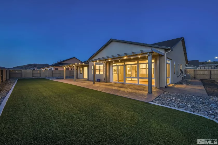 11651 Sugarloaf Peak, Sparks, Nevada 89441, 4 Bedrooms Bedrooms, ,3 BathroomsBathrooms,Residential,Residential,Sugarloaf Peak,250002934
