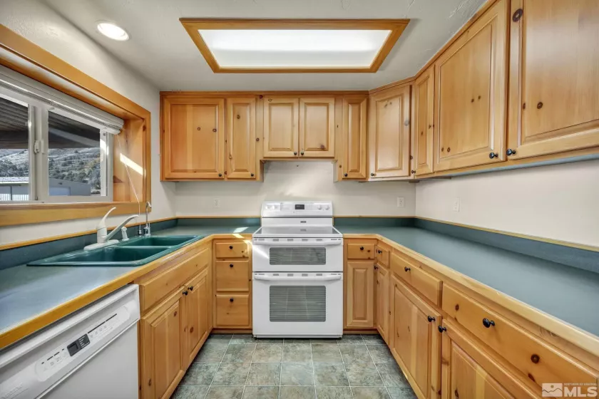 1817 Fairs, Gardnerville, Nevada 89410, 4 Bedrooms Bedrooms, ,4 BathroomsBathrooms,Residential,Residential,Fairs,250002385