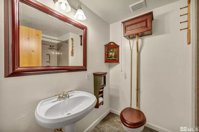 1817 Fairs, Gardnerville, Nevada 89410, 4 Bedrooms Bedrooms, ,4 BathroomsBathrooms,Residential,Residential,Fairs,250002385