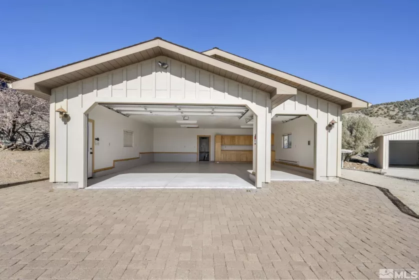 1817 Fairs, Gardnerville, Nevada 89410, 4 Bedrooms Bedrooms, ,4 BathroomsBathrooms,Residential,Residential,Fairs,250002385