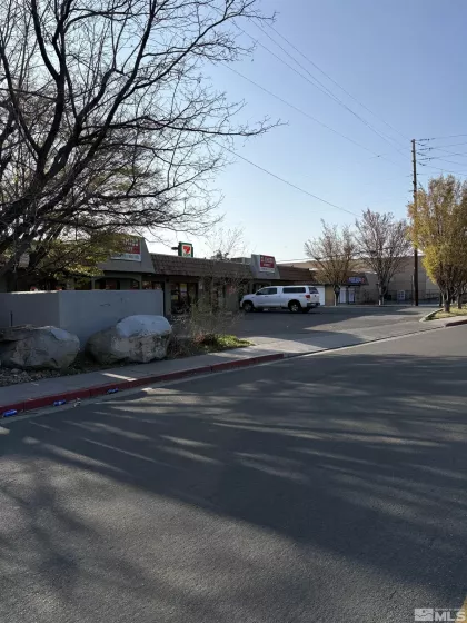 2490 Wrondel, Reno, Nevada 89502, ,Commercial Sale,Residential,Wrondel,250003971