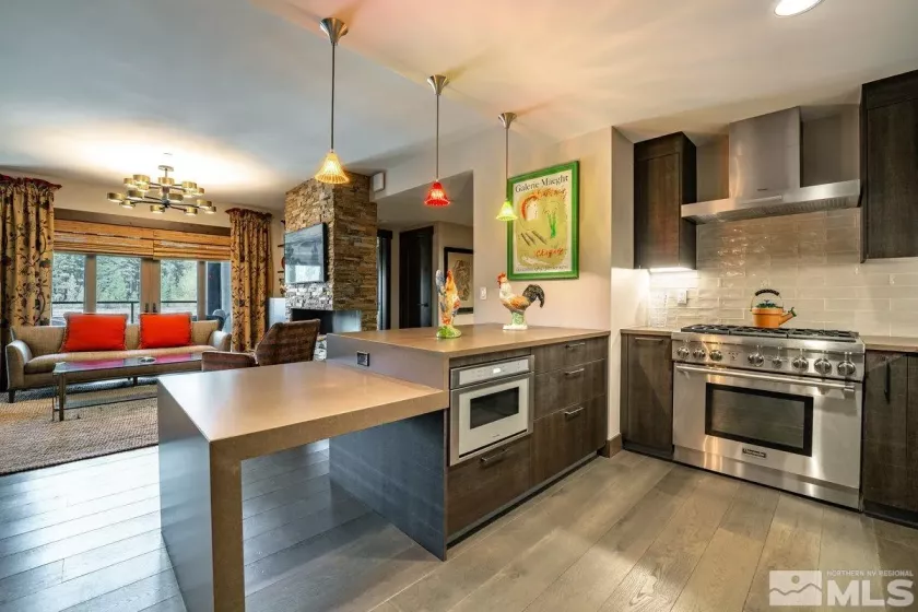 9 Beach, Stateline, Nevada 89449, 2 Bedrooms Bedrooms, ,3 BathroomsBathrooms,Residential,Residential,Beach,250001042