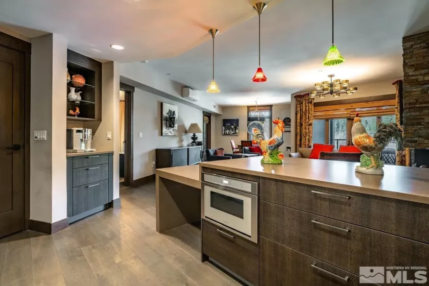 9 Beach, Stateline, Nevada 89449, 2 Bedrooms Bedrooms, ,3 BathroomsBathrooms,Residential,Residential,Beach,250001042
