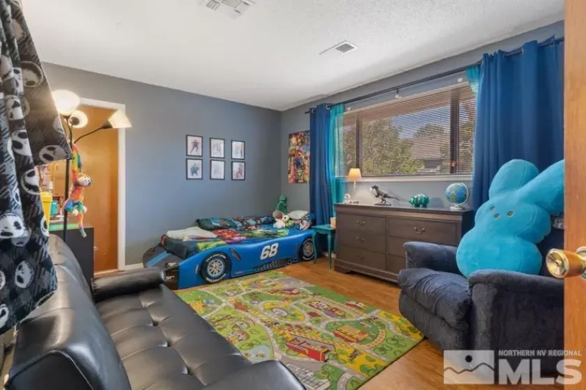 613 Ivy, Carson City, Nevada 89703, 3 Bedrooms Bedrooms, ,2 BathroomsBathrooms,Residential,Residential,Ivy,240013721