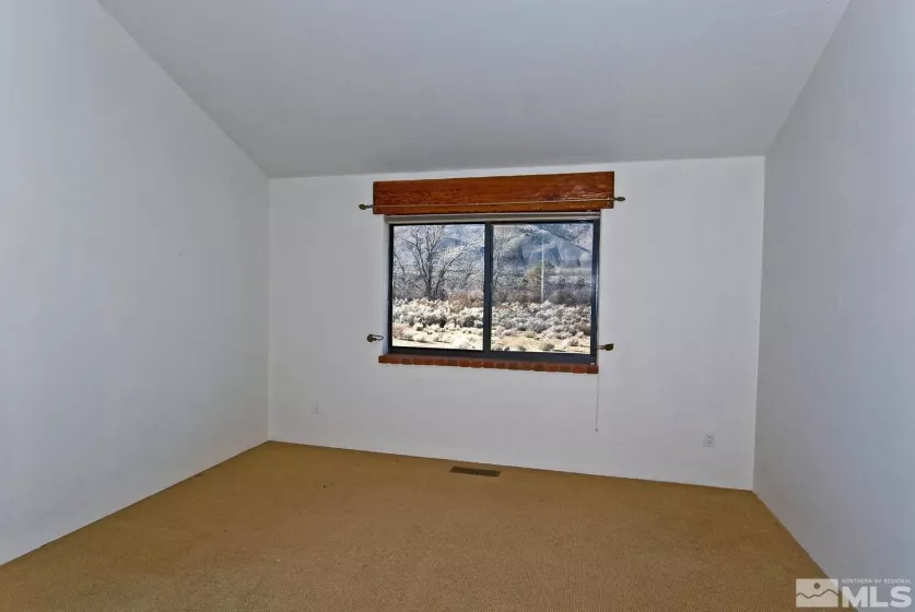 630 Chambers, Woodfords, California 96120, 3 Bedrooms Bedrooms, ,2 BathroomsBathrooms,Residential,Residential,Chambers,240015161
