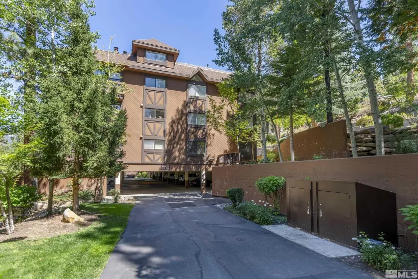335 Ski, Incline Village, Nevada 89451, 1 Bedroom Bedrooms, ,2 BathroomsBathrooms,Residential,Residential,Ski,250003330