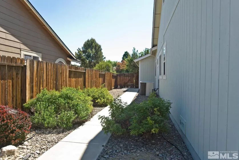 1780 Lantana, Minden, Nevada 89423, 3 Bedrooms Bedrooms, ,2 BathroomsBathrooms,Residential,Residential,Lantana,240013253