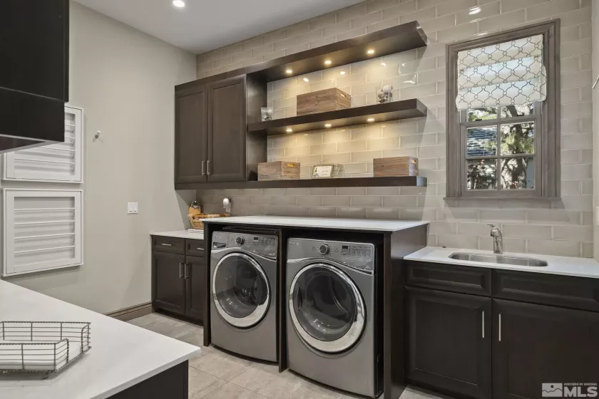 20588 Chanson, Reno, Nevada 89511, 4 Bedrooms Bedrooms, ,6 BathroomsBathrooms,Residential,Residential,Chanson,250000174