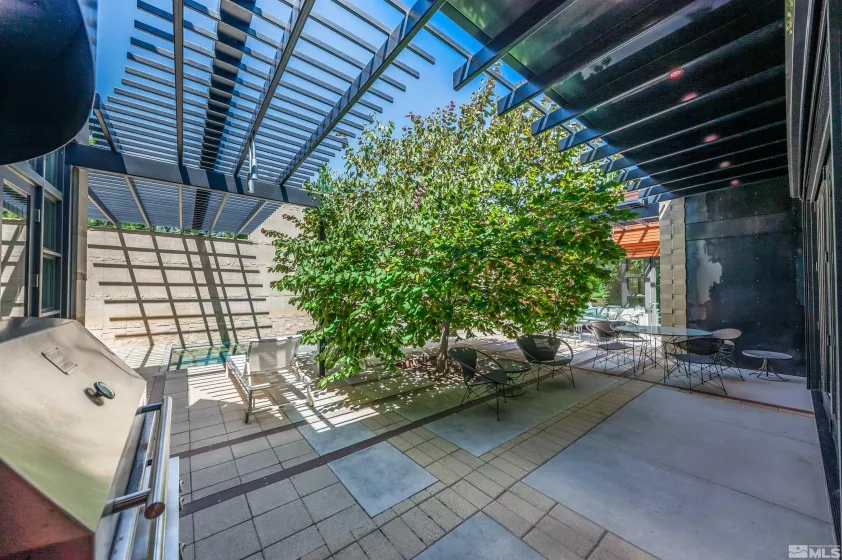 2345 Crescent, Reno, Nevada 89509, 4 Bedrooms Bedrooms, ,5 BathroomsBathrooms,Residential,Residential,Crescent,240012877