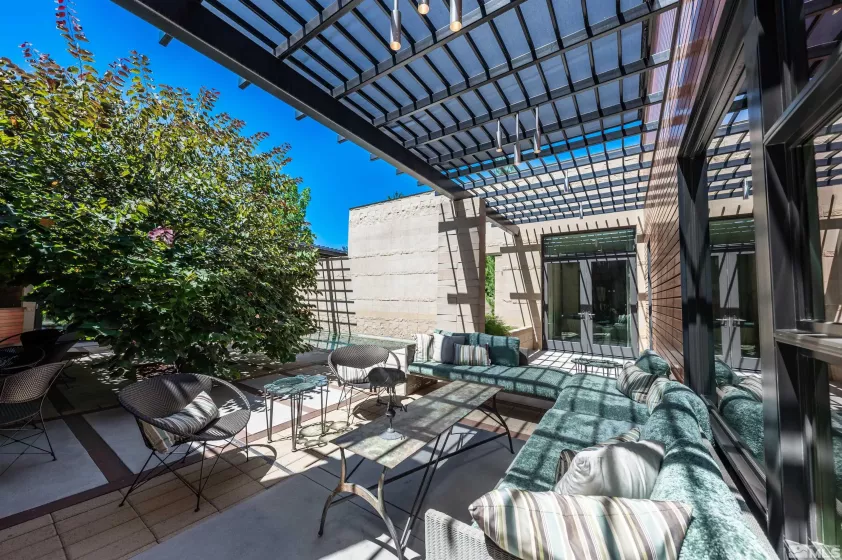 2345 Crescent, Reno, Nevada 89509, 4 Bedrooms Bedrooms, ,5 BathroomsBathrooms,Residential,Residential,Crescent,240012877