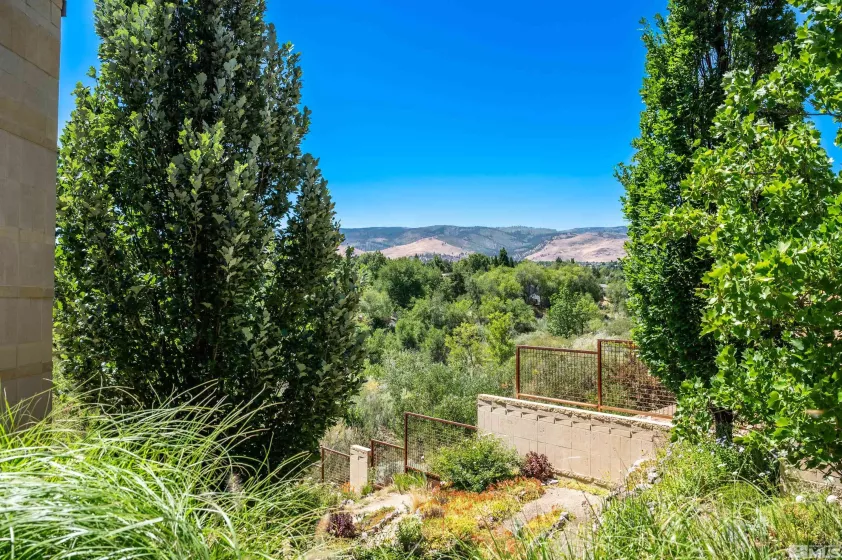 2345 Crescent, Reno, Nevada 89509, 4 Bedrooms Bedrooms, ,5 BathroomsBathrooms,Residential,Residential,Crescent,240012877