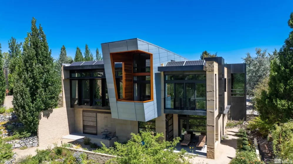 2345 Crescent, Reno, Nevada 89509, 4 Bedrooms Bedrooms, ,5 BathroomsBathrooms,Residential,Residential,Crescent,240012877