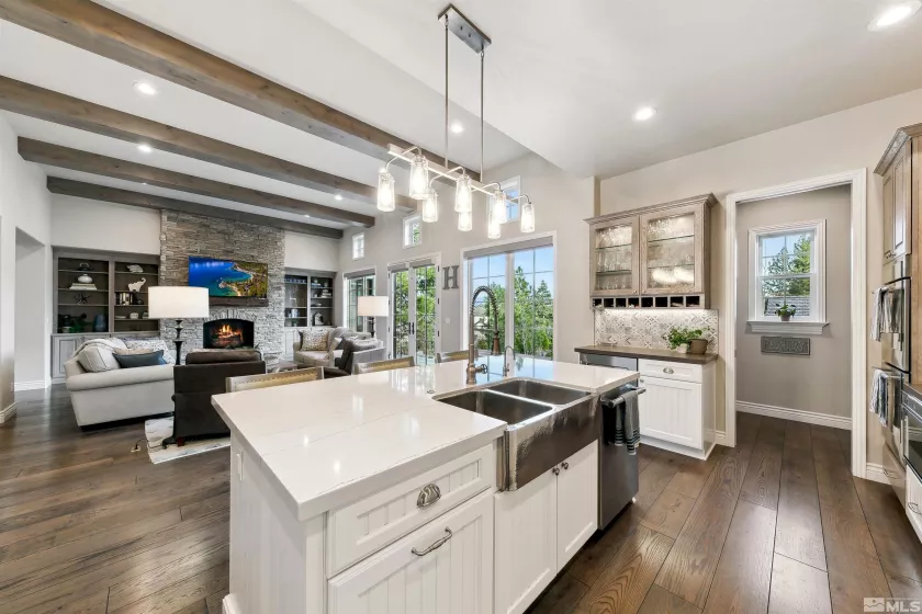 4300 Beaujolais, Reno, Nevada 89511, 4 Bedrooms Bedrooms, ,5 BathroomsBathrooms,Residential,Residential,Beaujolais,250004053