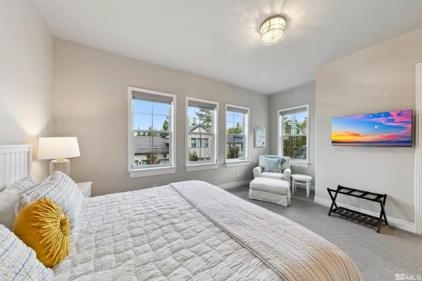 4300 Beaujolais, Reno, Nevada 89511, 4 Bedrooms Bedrooms, ,5 BathroomsBathrooms,Residential,Residential,Beaujolais,250004053