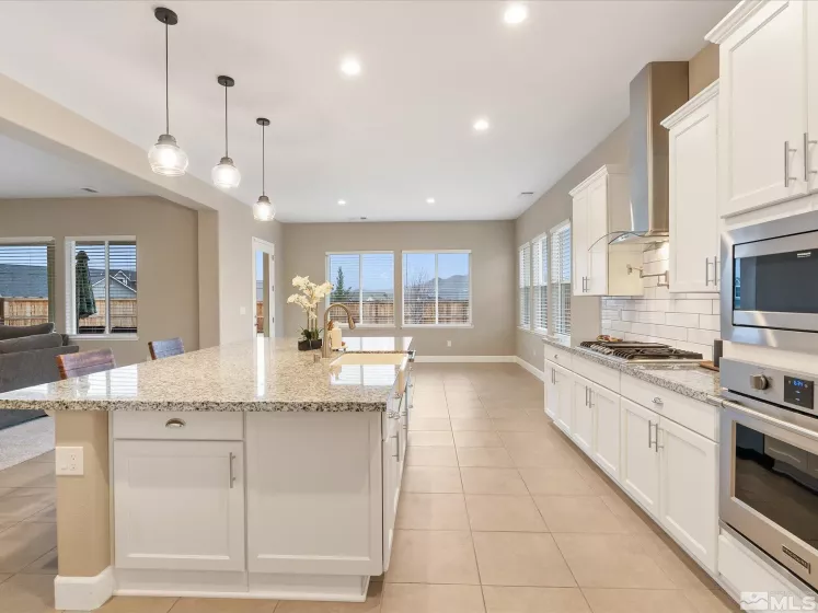 11641 Vista Park, Sparks, Nevada 89441, 4 Bedrooms Bedrooms, ,3 BathroomsBathrooms,Residential,Residential,Vista Park,250003221