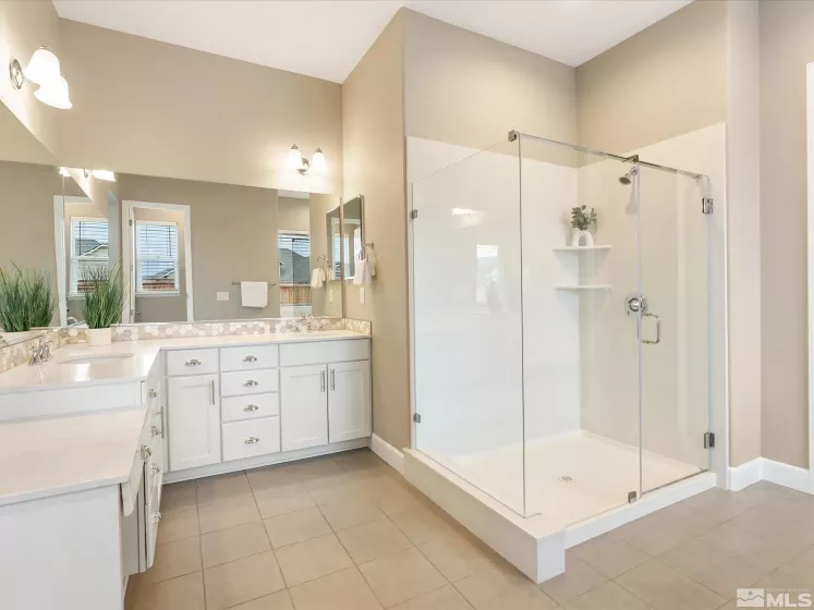 11641 Vista Park, Sparks, Nevada 89441, 4 Bedrooms Bedrooms, ,3 BathroomsBathrooms,Residential,Residential,Vista Park,250003221
