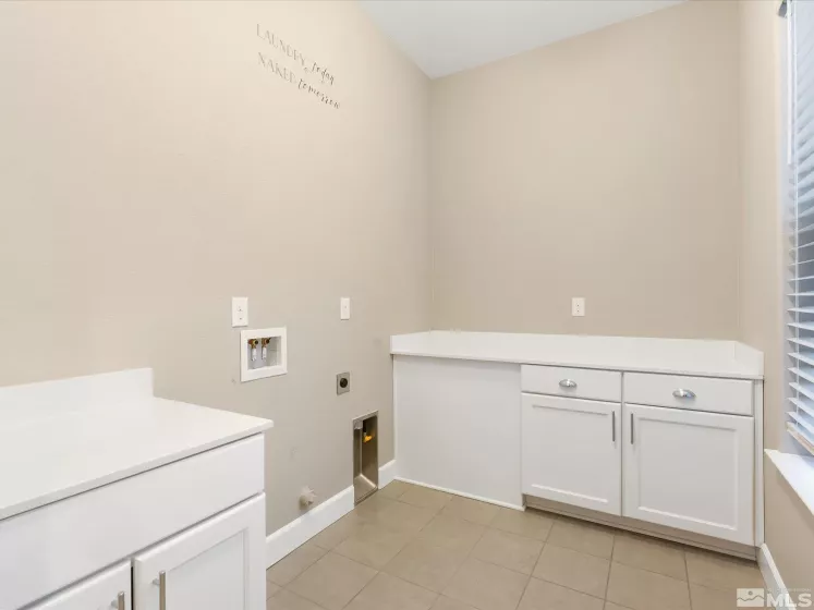 11641 Vista Park, Sparks, Nevada 89441, 4 Bedrooms Bedrooms, ,3 BathroomsBathrooms,Residential,Residential,Vista Park,250003221