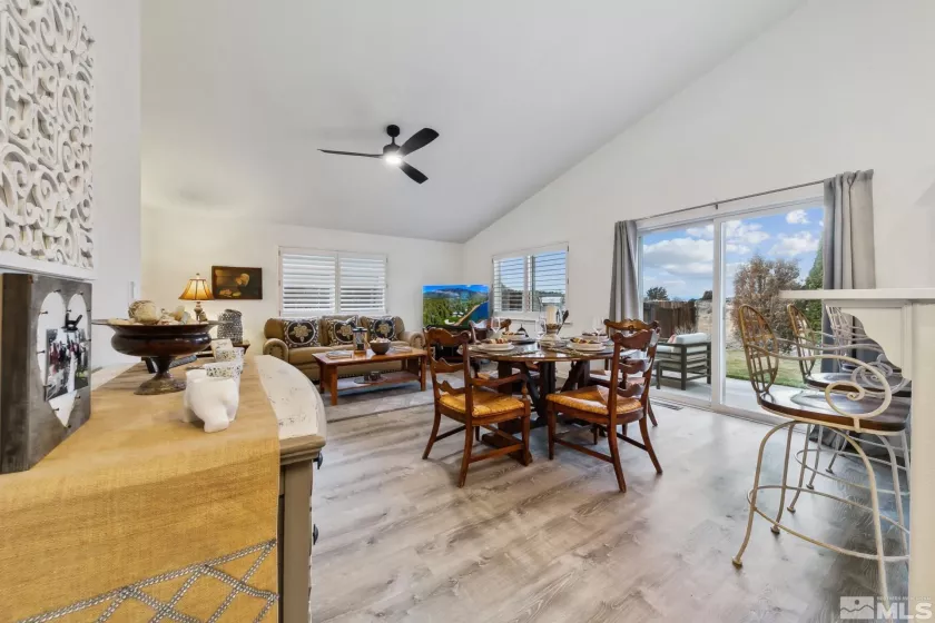 10 Conner, Gardnerville, Nevada 89410, 2 Bedrooms Bedrooms, ,2 BathroomsBathrooms,Residential,Residential,Conner,240015207