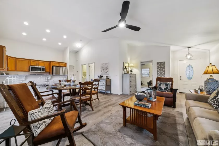 10 Conner, Gardnerville, Nevada 89410, 2 Bedrooms Bedrooms, ,2 BathroomsBathrooms,Residential,Residential,Conner,240015207