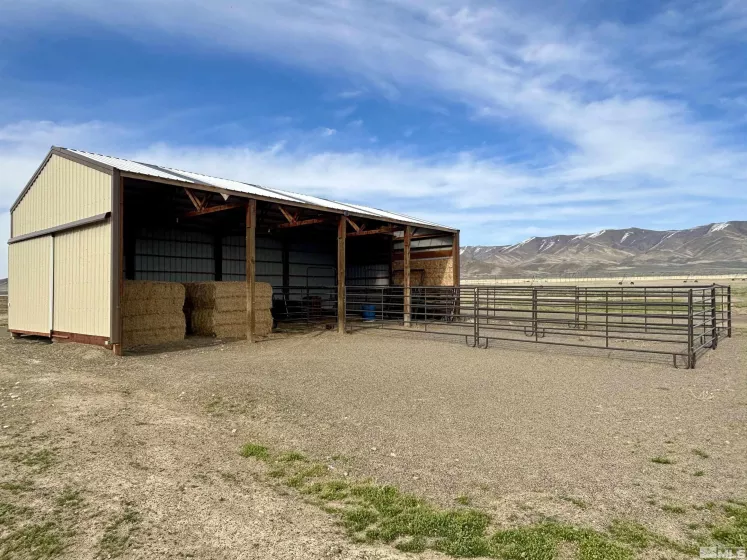 595 Innean, Winnemucca, Nevada 89445, 2 Bedrooms Bedrooms, ,1 BathroomBathrooms,Farm & Ranch,Residential,Innean,250004402