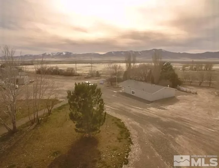 595 Innean, Winnemucca, Nevada 89445, 2 Bedrooms Bedrooms, ,1 BathroomBathrooms,Farm & Ranch,Residential,Innean,250004402