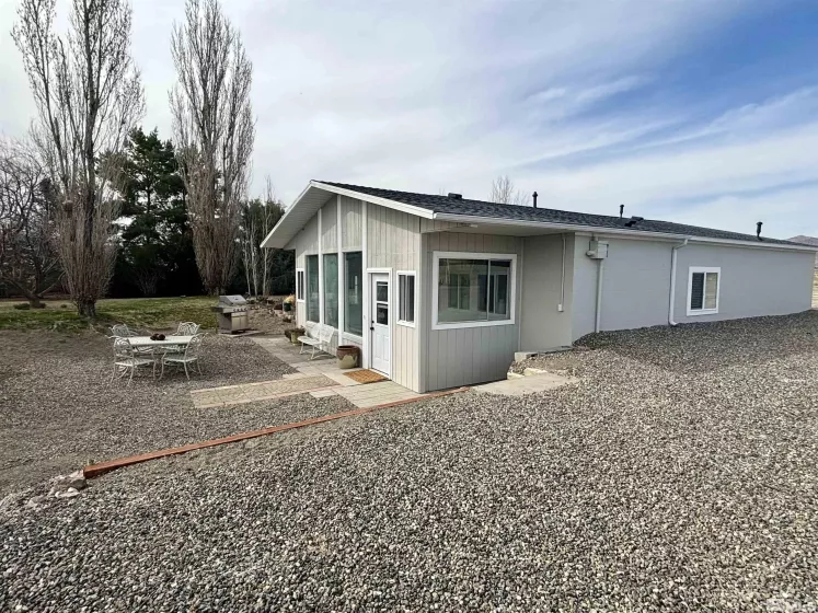 595 Innean, Winnemucca, Nevada 89445, 2 Bedrooms Bedrooms, ,1 BathroomBathrooms,Farm & Ranch,Residential,Innean,250004402