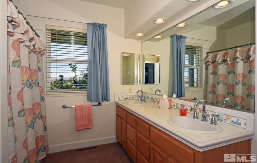 45 Lower Colony, Wellington, Nevada 89444, 4 Bedrooms Bedrooms, ,3 BathroomsBathrooms,Residential,Residential,Lower Colony,240012719