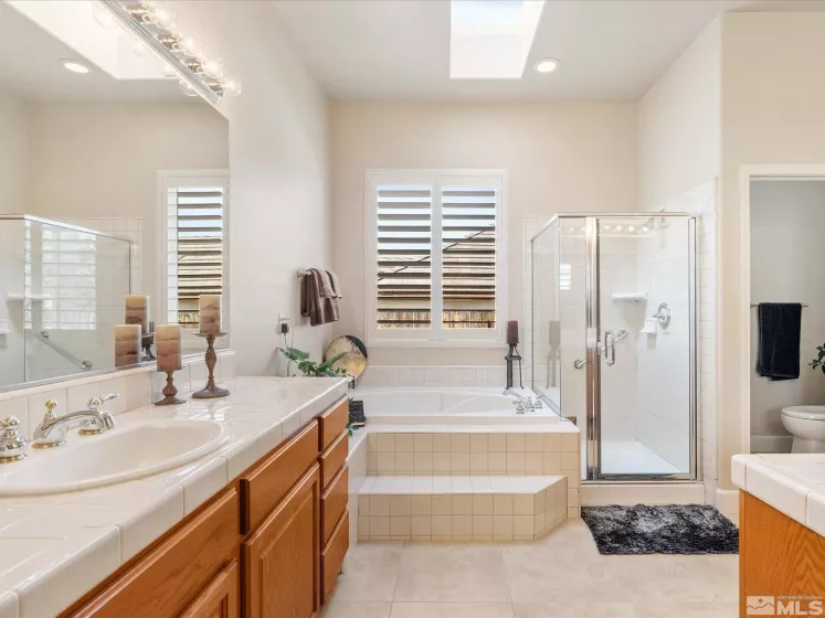 3502 Painted Vista, Reno, Nevada 89511, 3 Bedrooms Bedrooms, ,2 BathroomsBathrooms,Residential,Residential,Painted Vista,250004130