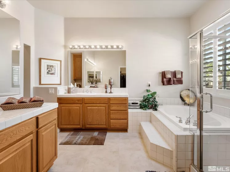 3502 Painted Vista, Reno, Nevada 89511, 3 Bedrooms Bedrooms, ,2 BathroomsBathrooms,Residential,Residential,Painted Vista,250004130