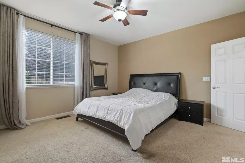 6658 Abbotswood, Sparks, Nevada 89436, 4 Bedrooms Bedrooms, ,3 BathroomsBathrooms,Residential,Residential,Abbotswood,240010940