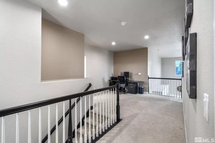 6658 Abbotswood, Sparks, Nevada 89436, 4 Bedrooms Bedrooms, ,3 BathroomsBathrooms,Residential,Residential,Abbotswood,240010940