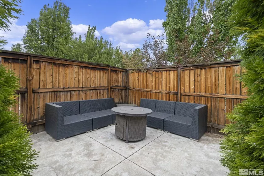 6658 Abbotswood, Sparks, Nevada 89436, 4 Bedrooms Bedrooms, ,3 BathroomsBathrooms,Residential,Residential,Abbotswood,240010940