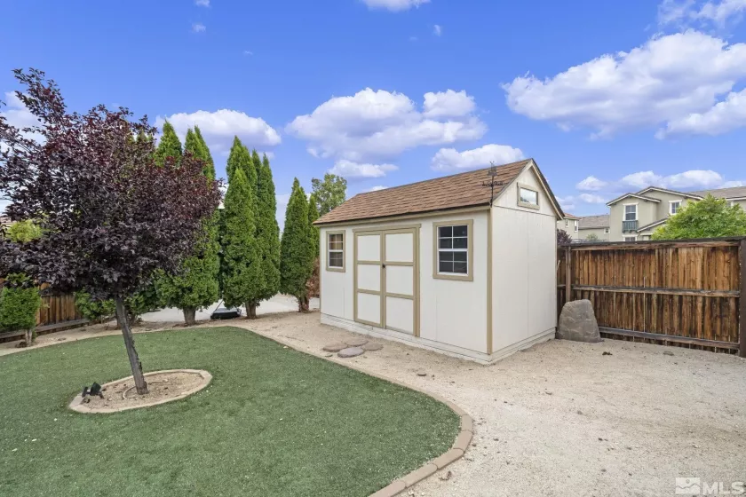 6658 Abbotswood, Sparks, Nevada 89436, 4 Bedrooms Bedrooms, ,3 BathroomsBathrooms,Residential,Residential,Abbotswood,240010940