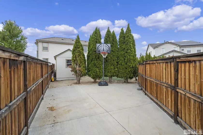 6658 Abbotswood, Sparks, Nevada 89436, 4 Bedrooms Bedrooms, ,3 BathroomsBathrooms,Residential,Residential,Abbotswood,240010940