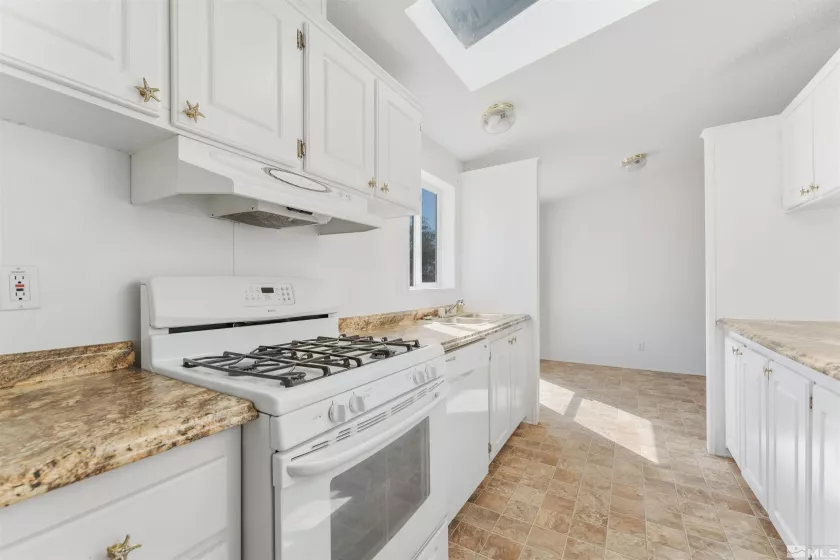1414 Lahontan, Silver Springs, Nevada 89429, 3 Bedrooms Bedrooms, ,2 BathroomsBathrooms,Residential,Residential,Lahontan,240011863